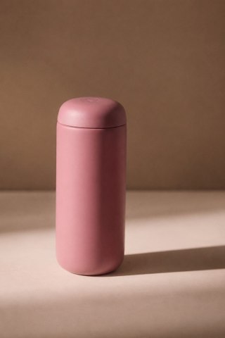 Kubek termiczny 473 ml Carter Move Mug Fellow pudrowy różowy