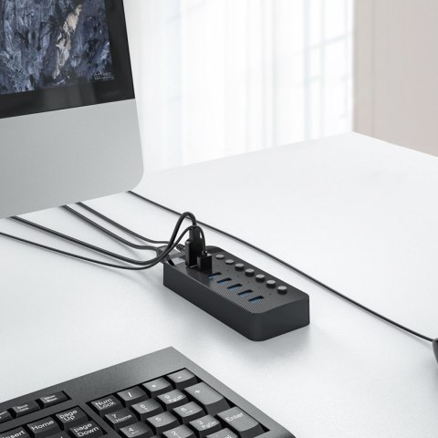 Hub CT2U3-10AB z włącznikami 10x USB-A - czarny