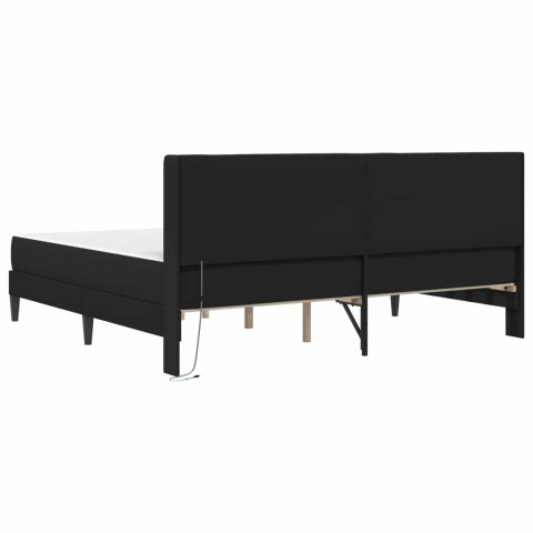 Ramka łóżka z paskami LED Czarny 180 x 200 cm Ekoskóra