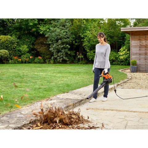 Odkurzacz do liści 3000W BEBLV300-QS Black+Decker (OUTLET)