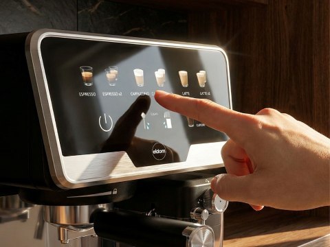 ELDOM EKSPRES CIŚNIENIOWY KOLBOWY ECK1 1300W 20 BAR, ZASOBNIK NA MLEKO, 6 PROGRAMÓW AUTOMATYCZNYCH, 2 PROGRAMY RECZNE