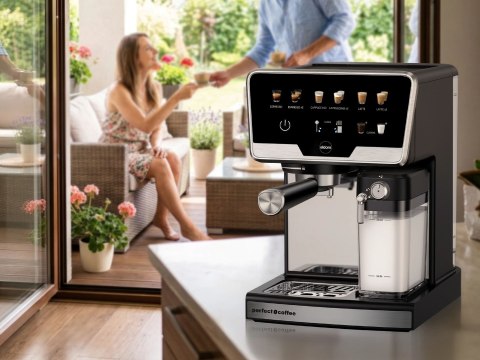 ELDOM EKSPRES CIŚNIENIOWY KOLBOWY ECK1 1300W 20 BAR, ZASOBNIK NA MLEKO, 6 PROGRAMÓW AUTOMATYCZNYCH, 2 PROGRAMY RECZNE