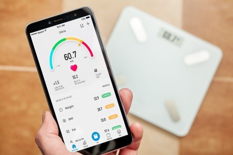 ELDOM INTELIGENTNA WAGA OSOBOWA TWO 550B ULLIE POMIAR TKANKI TŁUSZCZOWEJ,MIĘŚNIWEJ ,BMI,WODY W ORGANIŹMIE ,DEDYKOWANA APP.