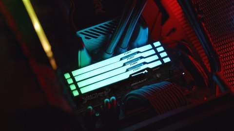 KINGSTON DDR5 128GB 5600MT/s CL36 DIMM KITx2 FURY Beast RGB