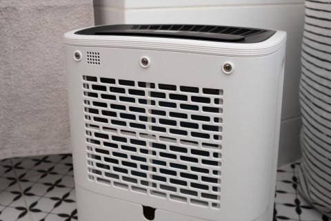 ELDOM OSUSZACZ POWIETRZA OP1130 POJEMNOŚĆ 2.3 L, PRZEPŁYW POWIETRZA 100M /H, WYDAJNOŚĆ 10 L/24H(30°C, RH80%)