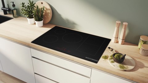 Płyta indukcyjna BOSCH PVW81CHB1E Serie 6 80 cm | PowerBoost | CombiZone | timer | czarny mat | bezramkowa
