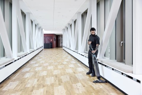 NILFISK DRYFT (nr.kat 58002000) mały automat myjący