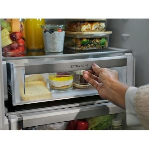 Chłodziarka ELECTROLUX ERD6DE18S1