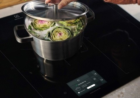 Płyta indukcyjna ELECTROLUX EIS77453 600 SenseBoil+Fry 68 cm | SenseBoil | Hob2Hood | PowerBoost | czarny