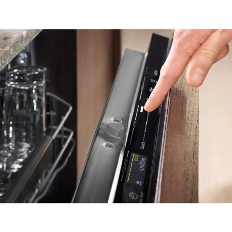 Zmywarka do zabudowy 45 cm ELECTROLUX EEG62300L | klasa D | 10 kpl | TimeBeam | GlassCare | SatelliteClean