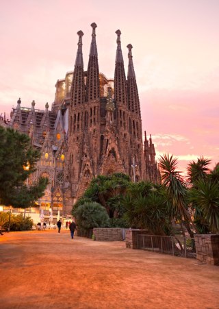 Plakat La Sagrada Familia Podczas Zachodu Słońca