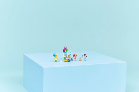 LEGO Friends 42692 Stoisko z lodami i balonami