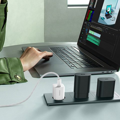 Ładowarka sieciowa USB- C GaN5 25W - biała
