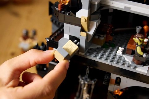 LEGO Icons 10333 - Władca pierścieni: Barad-dur (OUTLET)