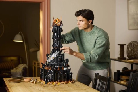 LEGO Icons 10333 - Władca pierścieni: Barad-dur (OUTLET)