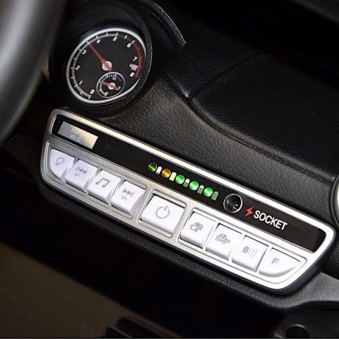 SAMOCHÓD NA AKUMULATOR LICENCJA MERCEDES SL S506 1077437