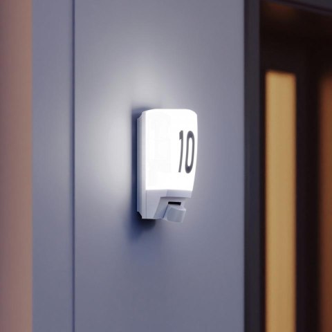 Lampa elewacyjna z czujnikiem ruchu i zmierzchu Steinel L 1 S PIR max.60W E27 IP44 IK07 230V biała / tworzywo sztuczne