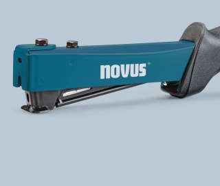 Zszywacz udarowy NOVUS J-044