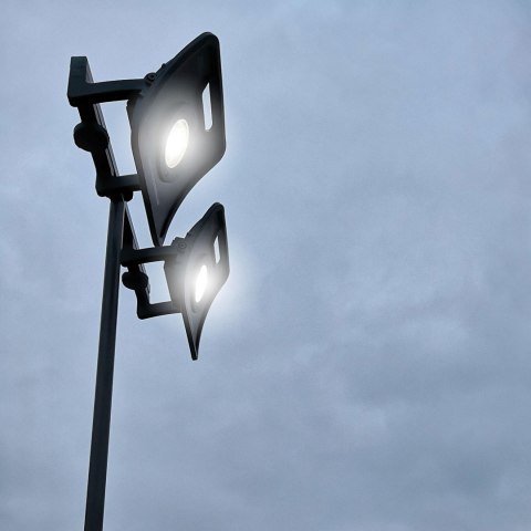 Podwójny uchwyt do montażu dwóch lamp roboczych na jednym statywie DUAL BRACKET 03.5308