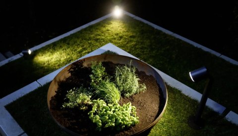 Oprawa ogrodowa wbijana SPOT GARDEN LED 6,7W 512lm 3000K IP44 IK03 230V antracyt / aluminium