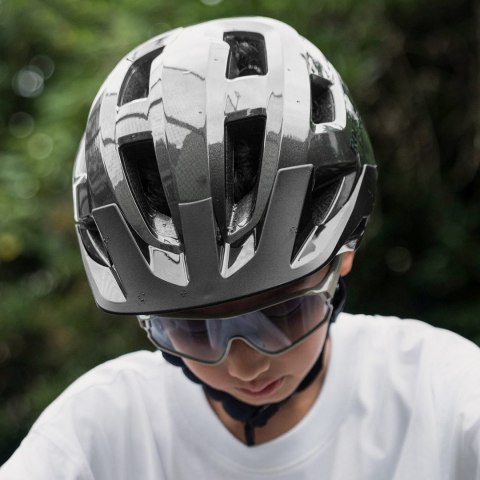 Kask rowerowy młodzieżowy LK-67 z odpinanym daszkiem 54-58 cm - szary