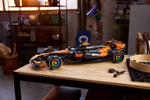 LEGO 42228 Technic - Bolid McLaren MCL39 F1