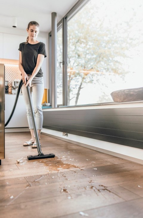 Odkurzacz uniwersalny KARCHER WD 2 Plus V-12/4/18 - 1.628-000.0 (WYPRZEDAŻ)