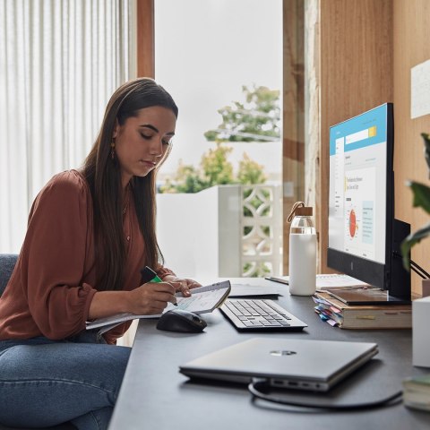HP ProOne 440 G9 AiO i7-14700T 23.8"FHD IPS 250nits AG 16GB DDR5 4800 SSD512 UHD 770 Kb+Mouse Cam 5Mpx W11Pro Black 3Y OnSite