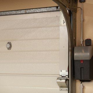 Yale Door Position Sensor do garażu