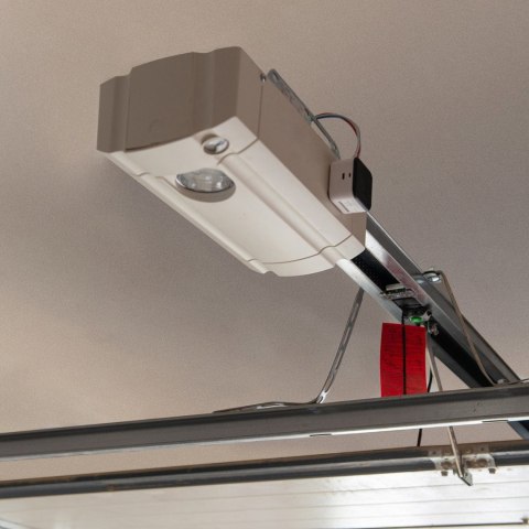 Yale Door Position Sensor do garażu