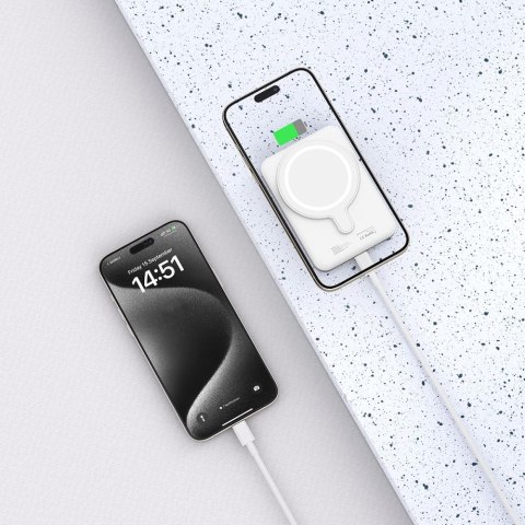 Powerbank 5000mAh z MagSafe USB-C 15W z kablem USB-C - biały