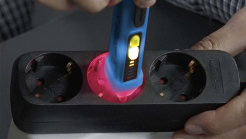 Bezkontaktowy tester napięcia z 3-stopniowym wskaźnikiem LED