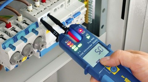 Tester prądu / napięcia LED + LCD 200A AC/DC