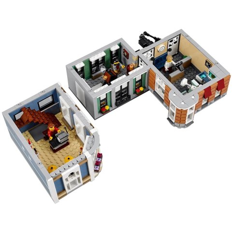 LEGO Creator Expert 10255 - Plac Zgromadzeń