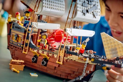 LEGO Creator 3w1 31387 - Legendarny statek piracki