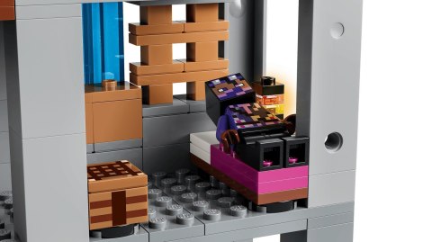 LEGO Minecraft 21597 - Stacja Ghasta