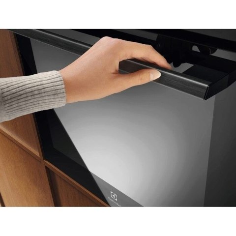 Piekarnik ELECTROLUX EOF6P76BZ