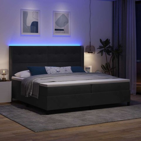 Łóżko sprężynowe z materacem z LED Czarny 200 x 200 cm Aksamit